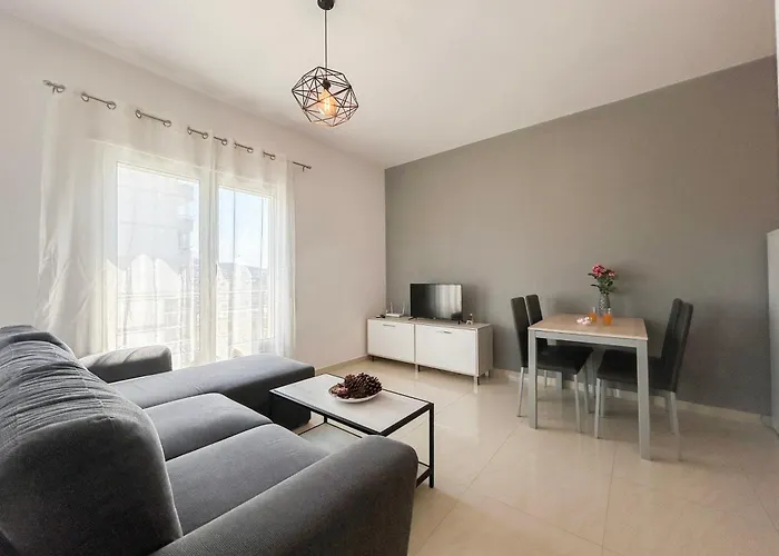 Durres Dream A95 Golem (Tirana)