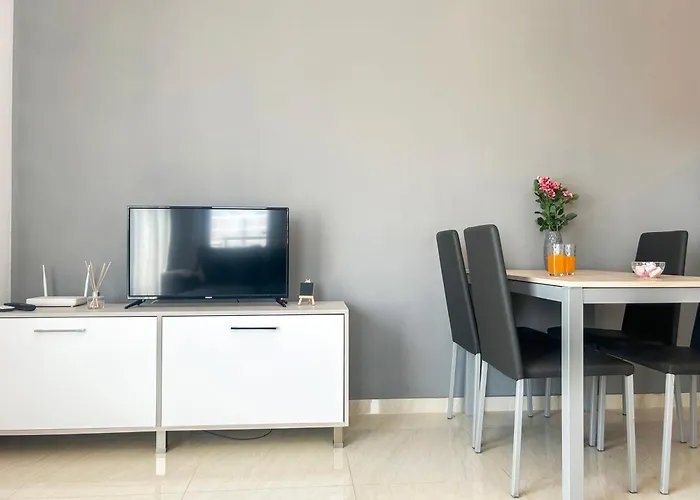 Durres Dream A95 * Golem (Tirana)