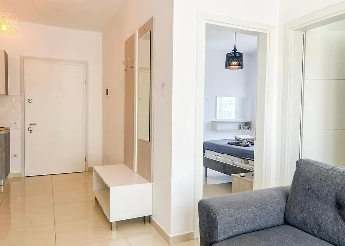 Durres Dream A95 Golem (Tirana)